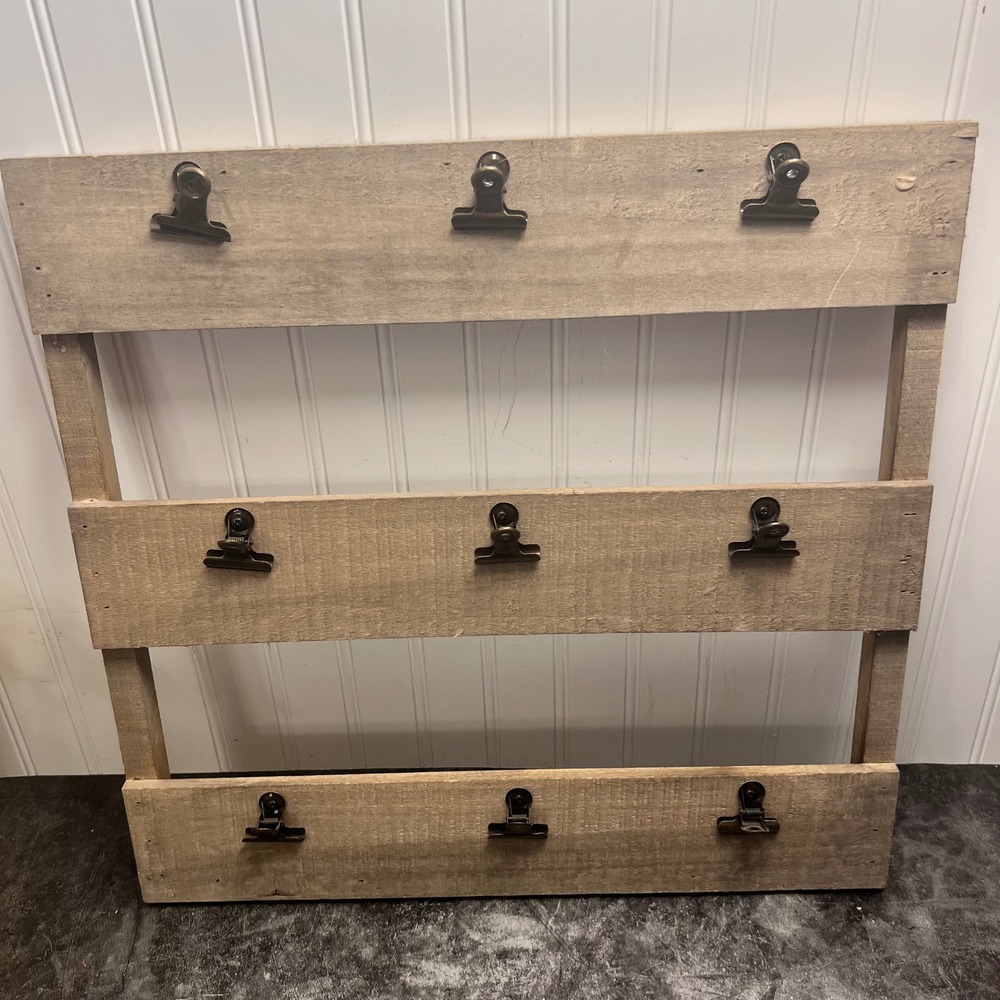 Farmhouse Brown Wood Photo Display With Clips | *SEE NOTE